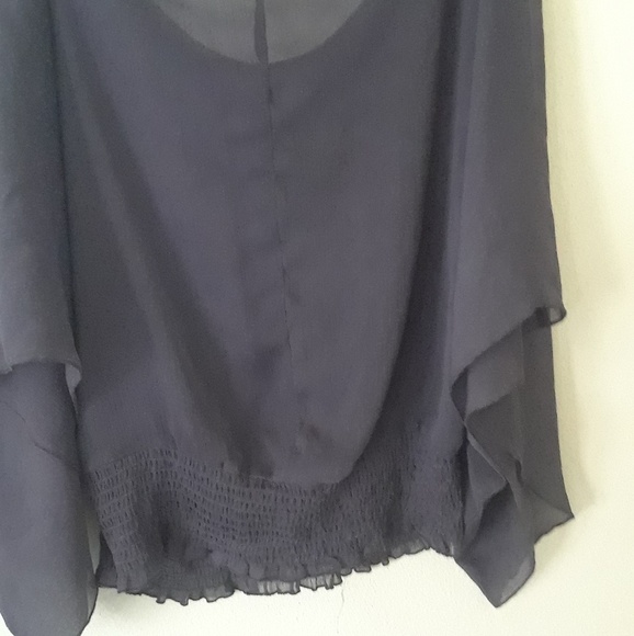 6 degrees  blouse - Picture 3 of 3
